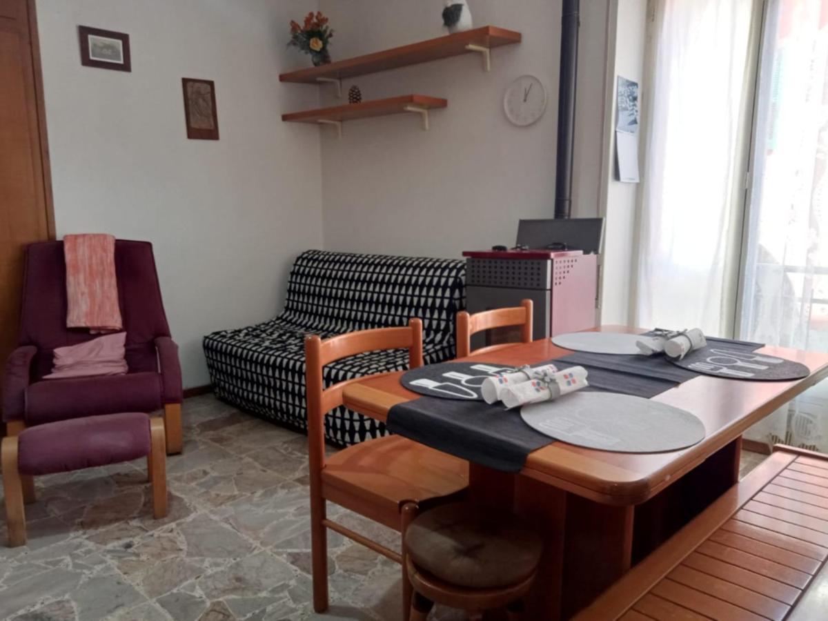 Nonno Meo Apartment Bellano Exterior foto