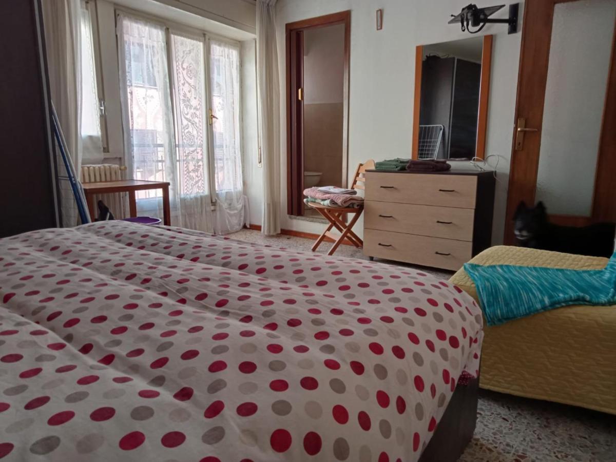 Nonno Meo Apartment Bellano Exterior foto